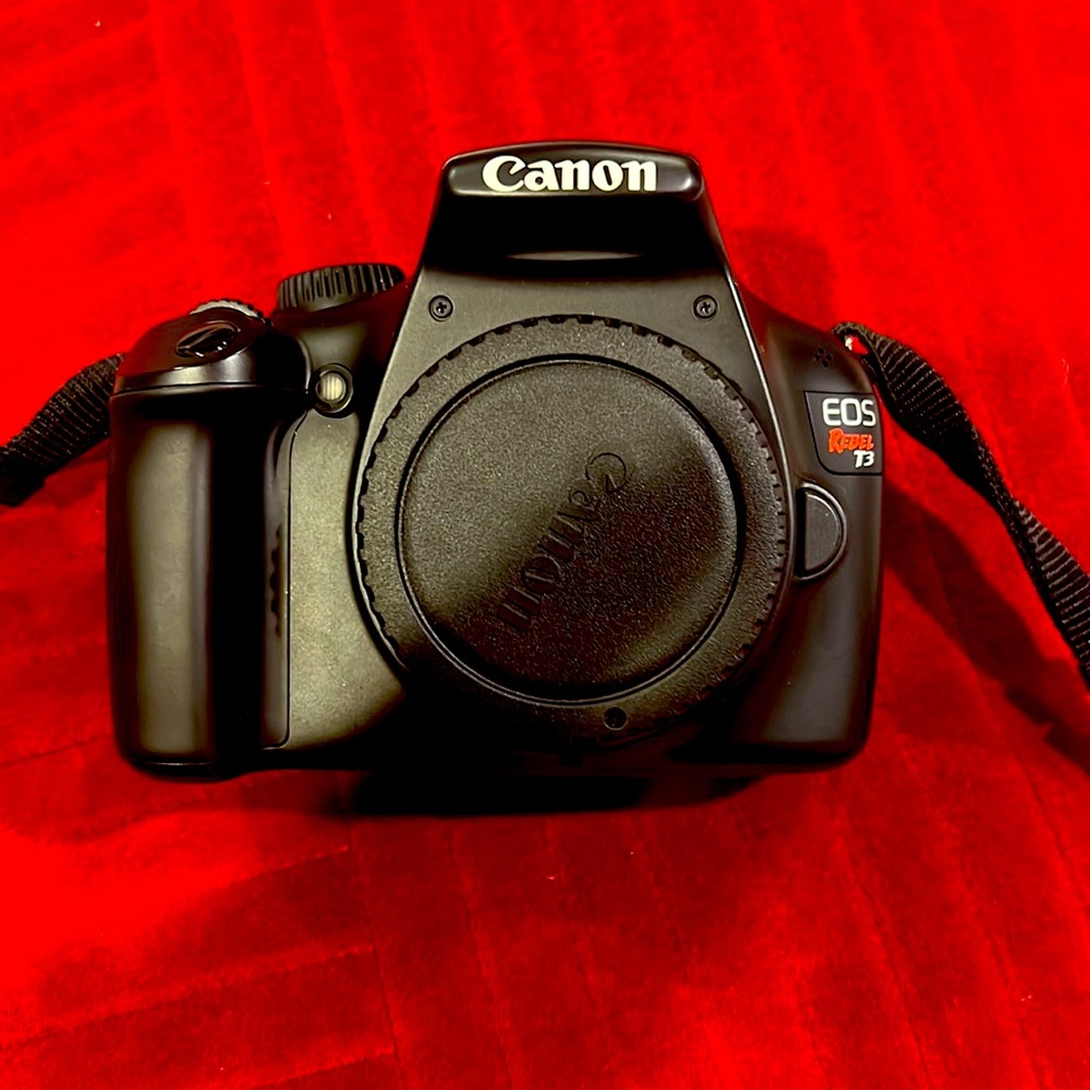 Canon rebel EOS T3
